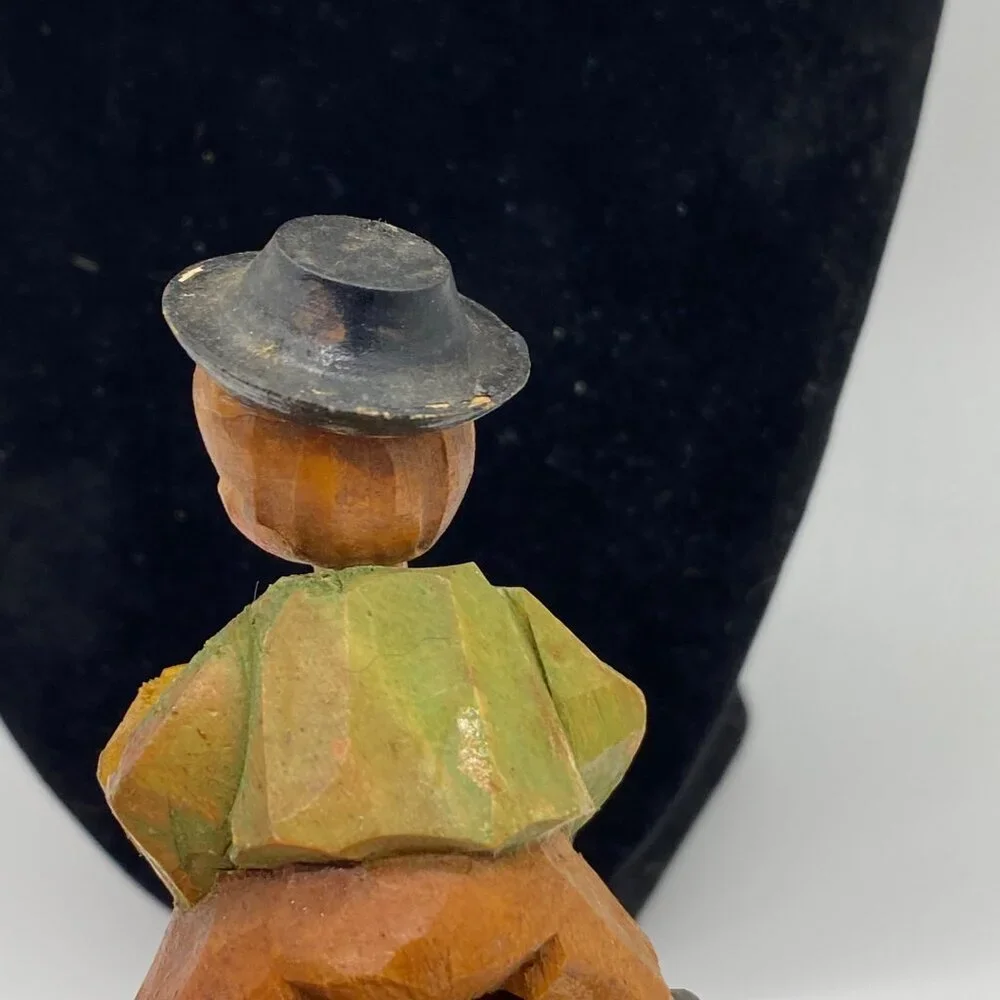 Vintage ANRI Bobble Head Boy on Barrel Cork Wine Bottle Stopper Handcarved Italy